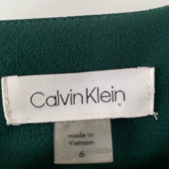 Calvin Klein long sleeve size 6 green dress - Picture 3 of 3